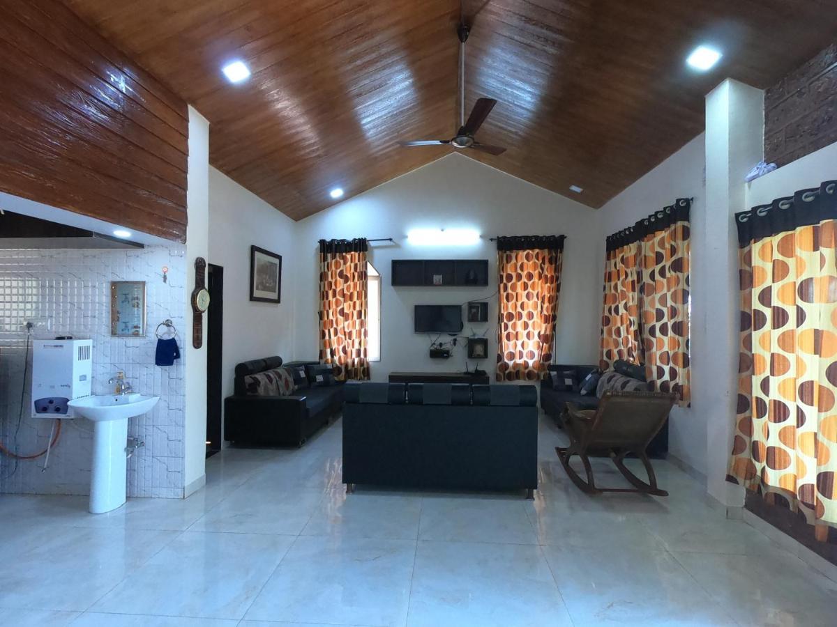 Sai Leela Bungalow - Villa With Private Pool มหาบาเลชวาร์ ภายนอก รูปภาพ